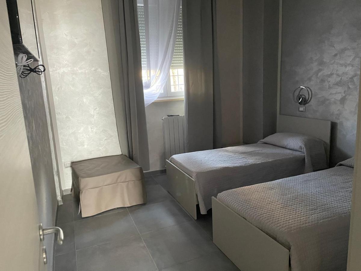 Orchidea Apartment Civitavecchia Exterior foto
